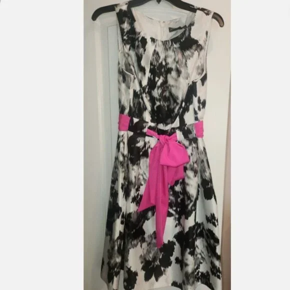 EUC -Jessica Howard Women's Floral Black & White/Pink Bow Belted Dress-Size 12 - Picture 1 of 11